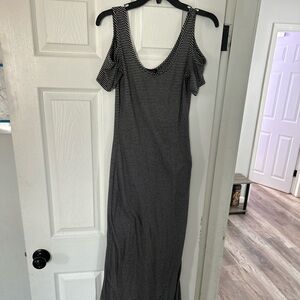 Chic Black and White Striped Maxi Dress